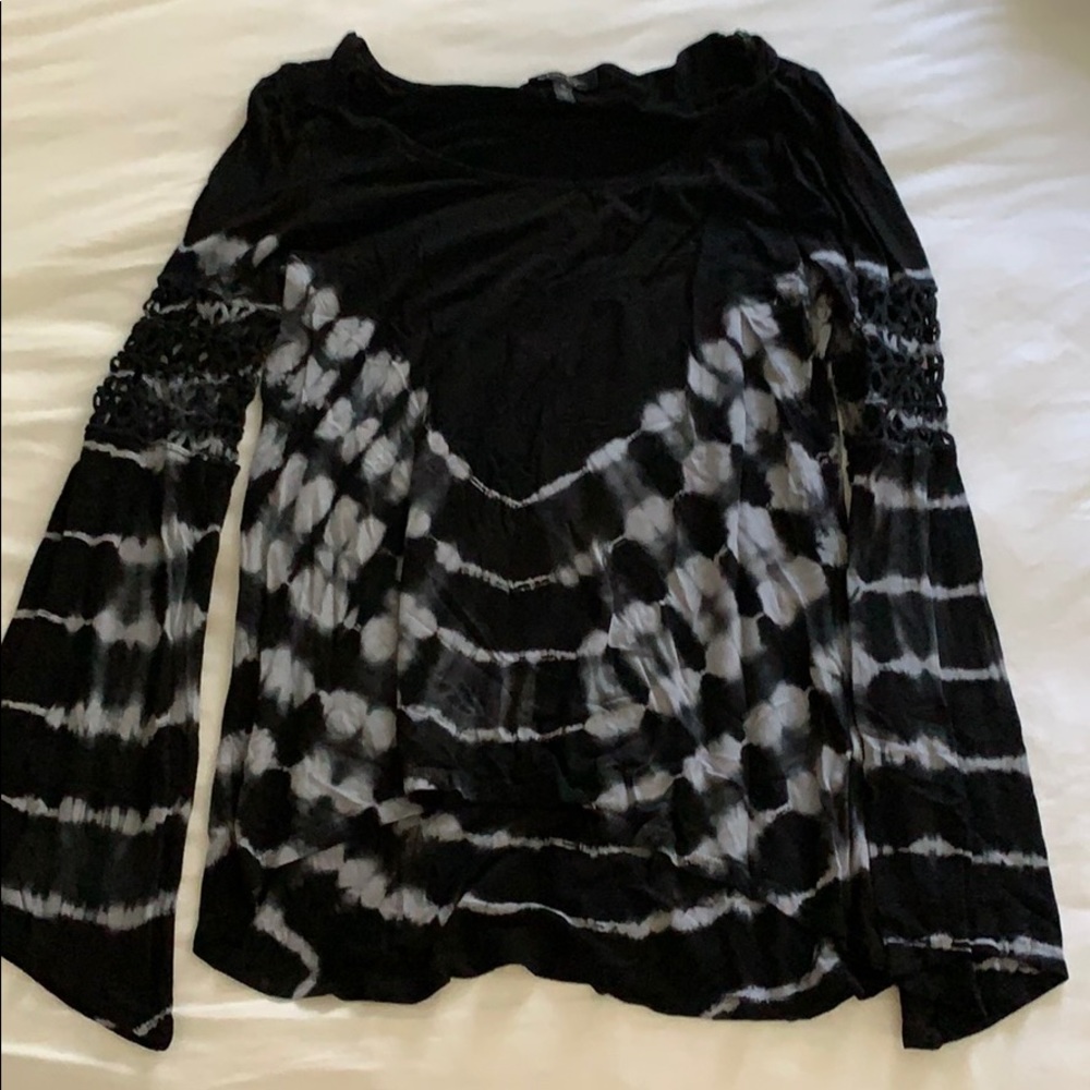 Black and white tie dye shirt